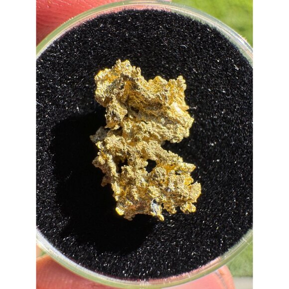 California Native Gold Crystal -  1.1 grams - Picture 3 of 6